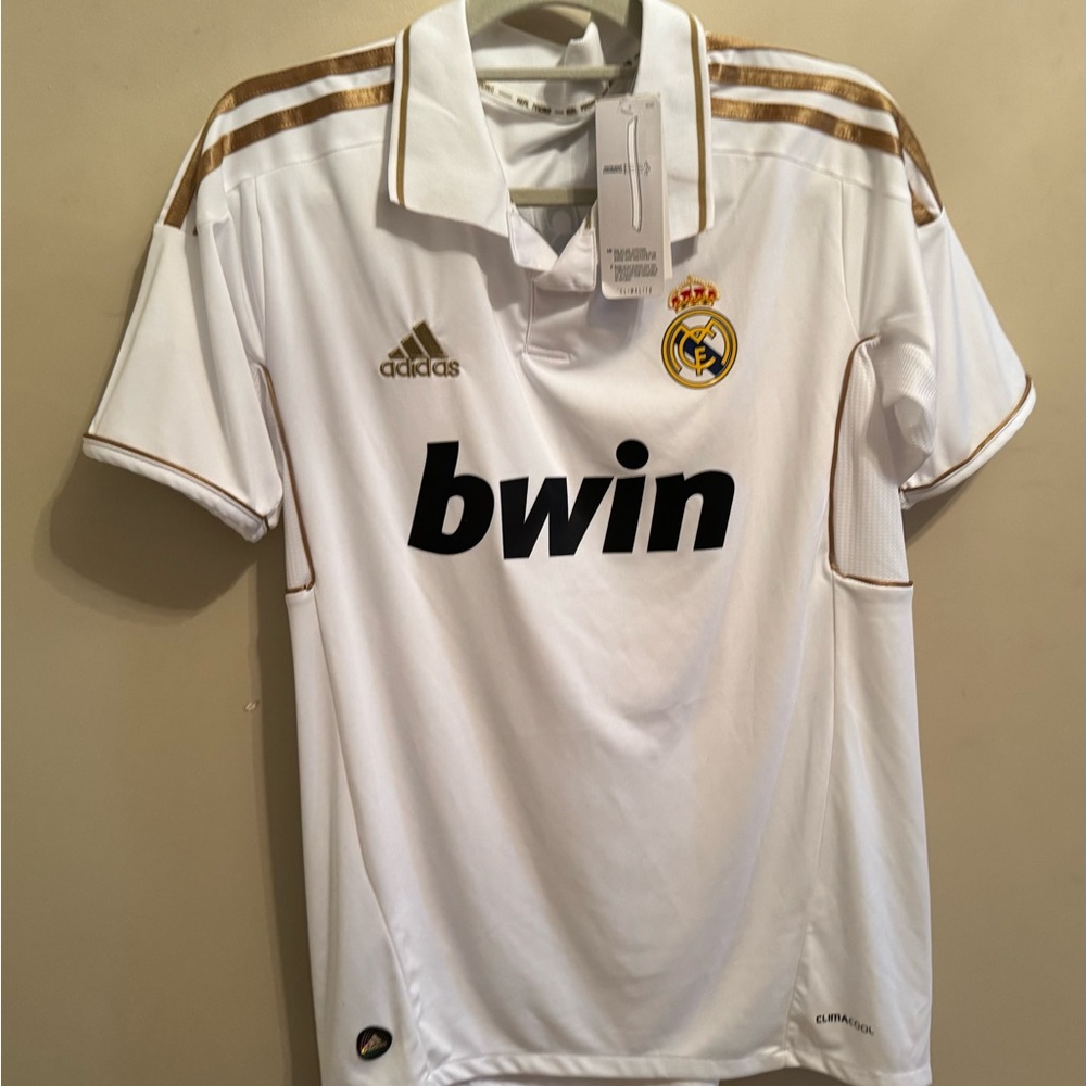 Adidas White and Gold Men's Jersey